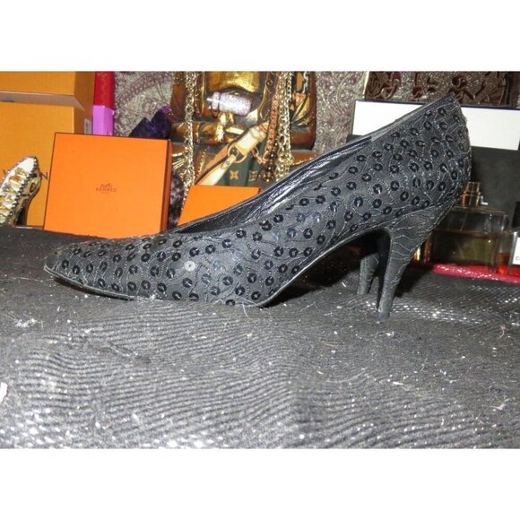 Stuart Weitzman Vintage Italian Leather Black Sequined Pumps size 7.5 - Picture 1 of 12